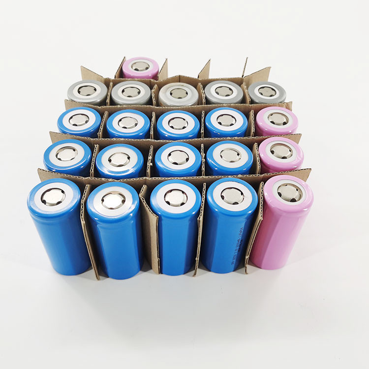 32700 6000mAh 6Ah 80% DOD 4000 Cycle 32700 Phosphate Lithium Ion LiFePo4 batterie